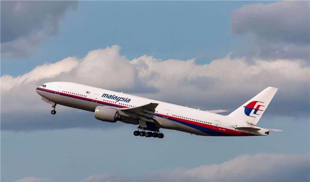 自机场起飞后,马航h370 号航班意外坠毁,坠毁地点位于印度洋海域,此后