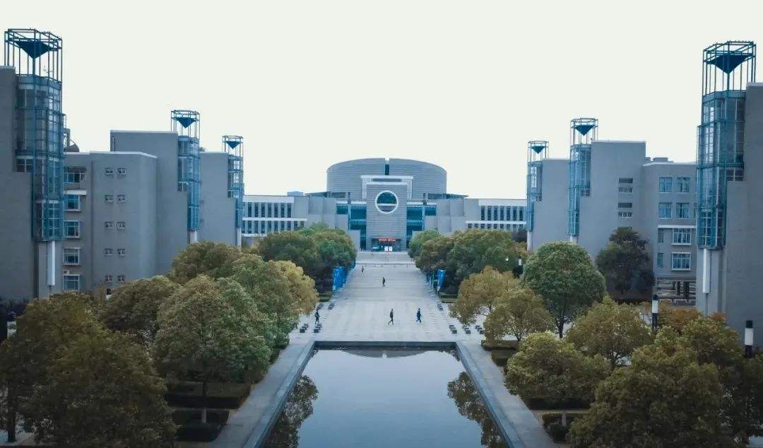 南京郵電大學是211嗎(雙一流新貴南郵和老牌211河海)