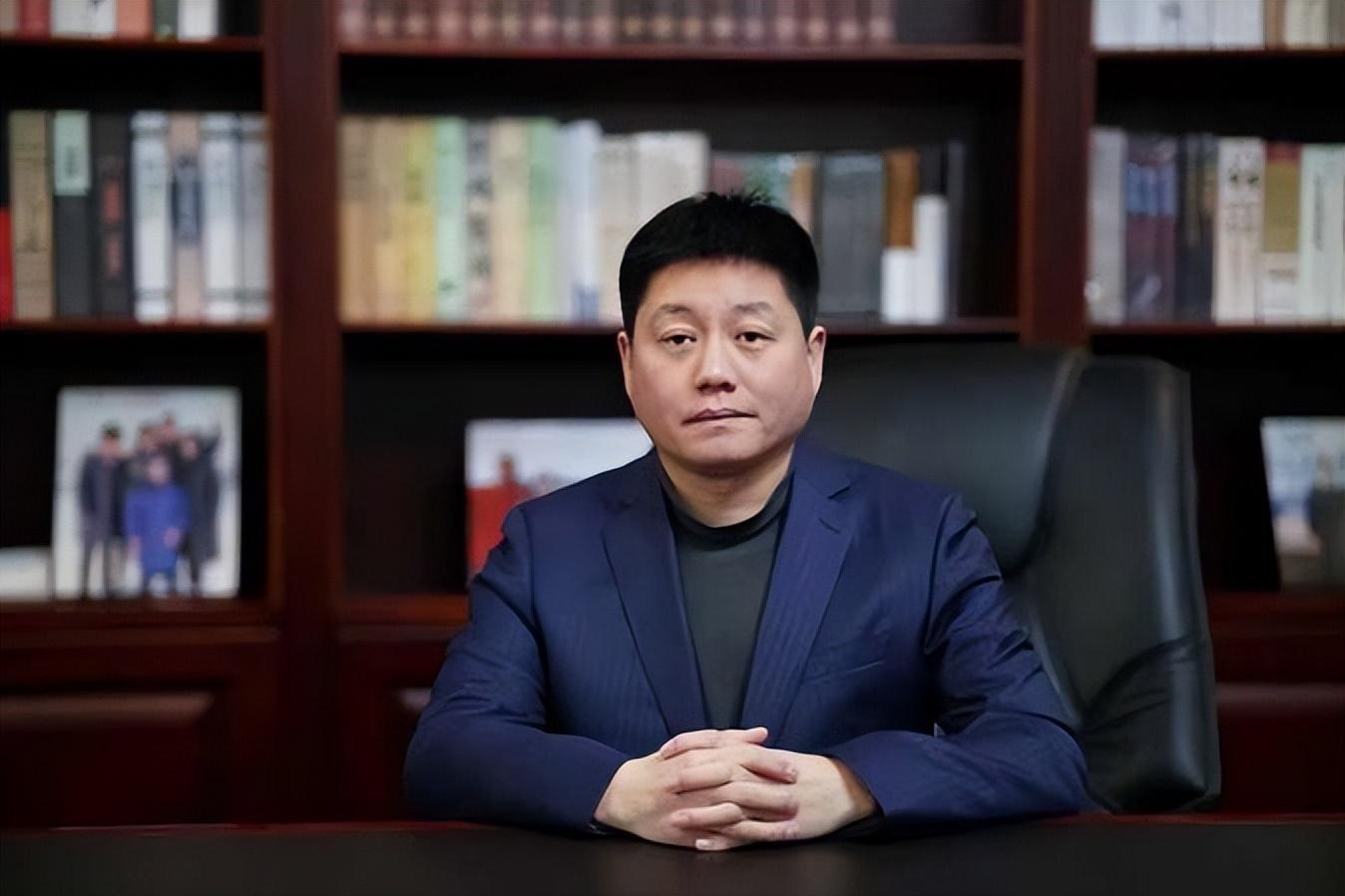 投资有限公司,之后继续投身教育领域,在2015年投资兴建潜江德风学校