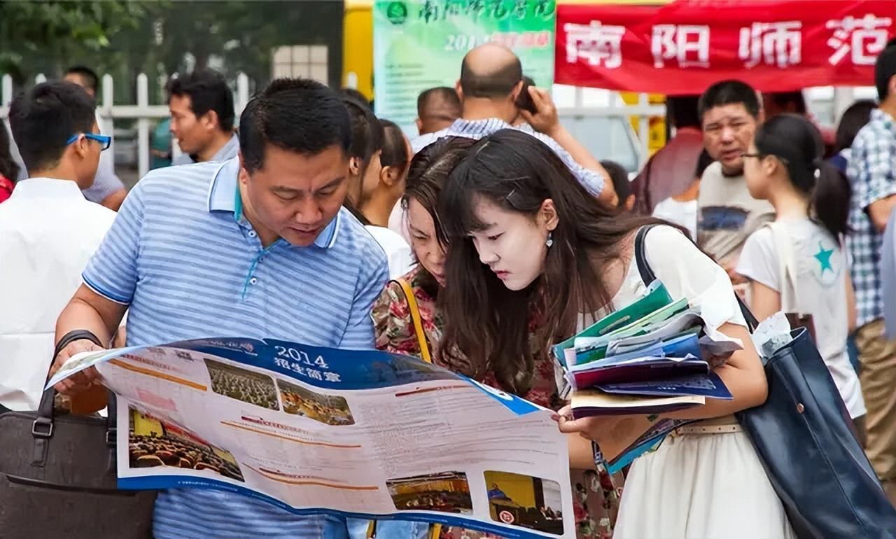 张雪峰最不建议上的专业有哪些（6个不适合普通学生报考的专业盘点）