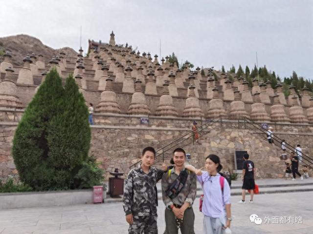 神秘的青铜峡108塔——假日小队