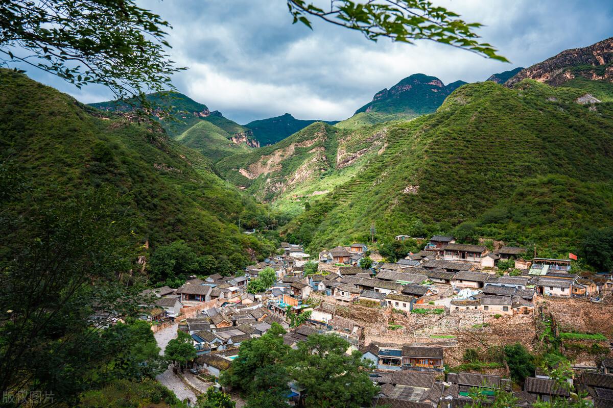 北京周边好玩的地方有哪些（附：北京郊区10个自驾游好去处）