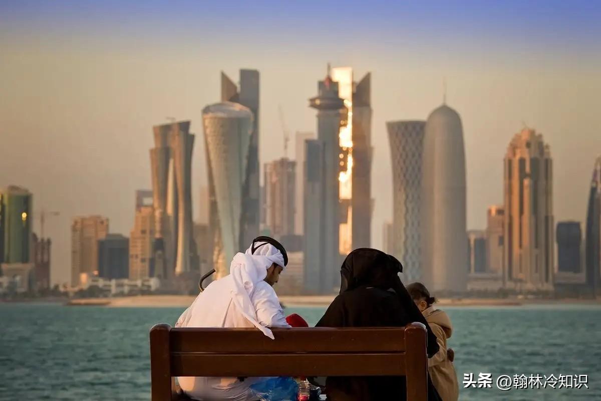 卡塔尔为什么那么有钱（一文读懂卡塔尔的钱从哪里来）
