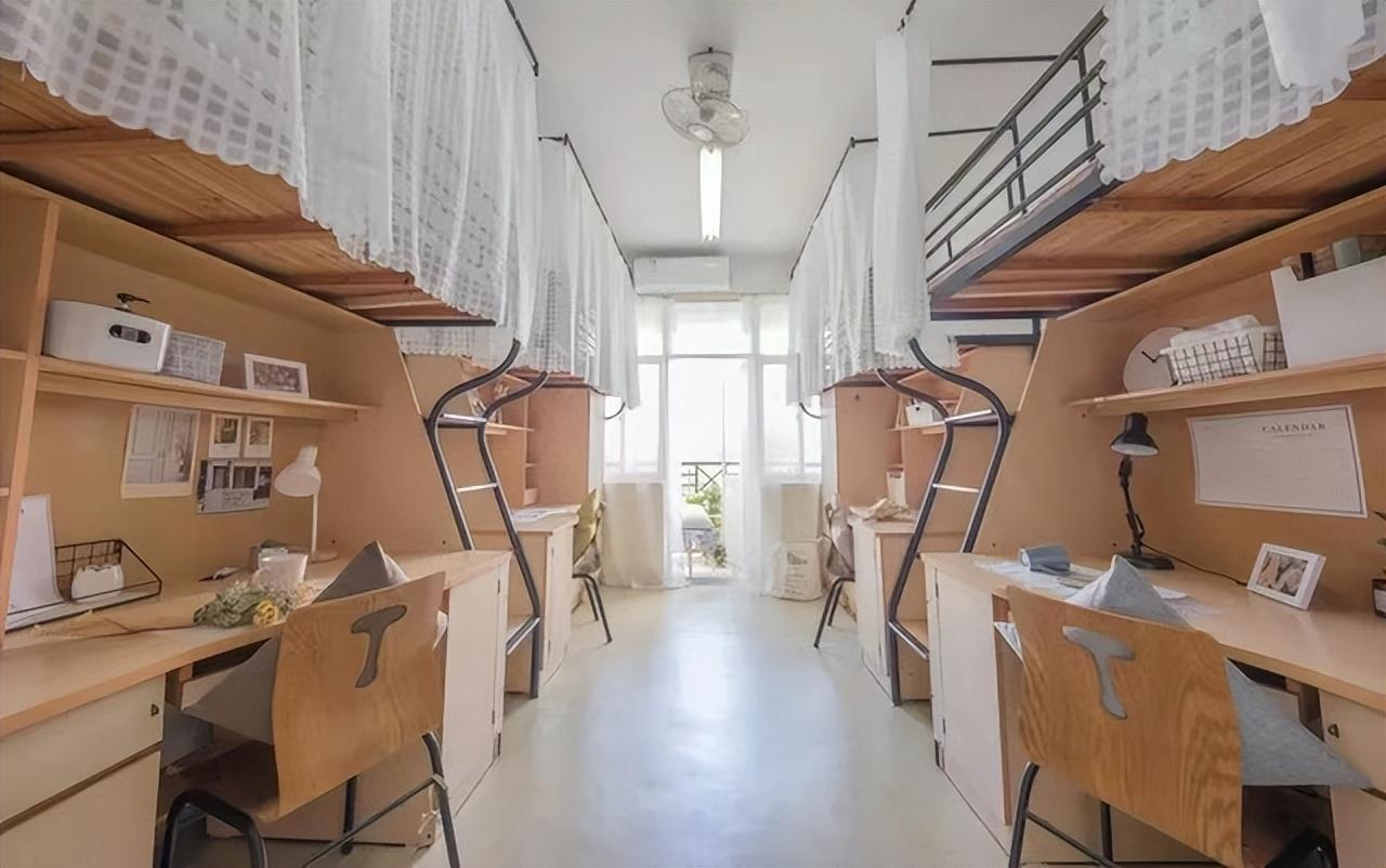 北京大学校园图片(同样是大学宿舍)