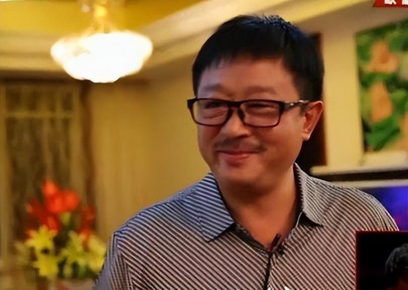 华晨宇和张碧晨结婚了吗（网友神评：不结婚是最好的选择）
