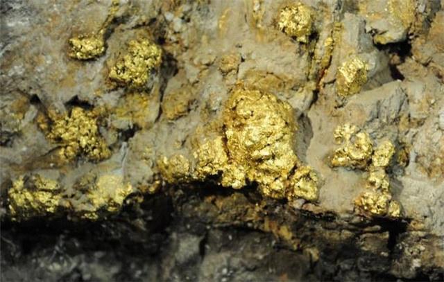 废弃的矿脉在哪(石英石矿脉怎么找)