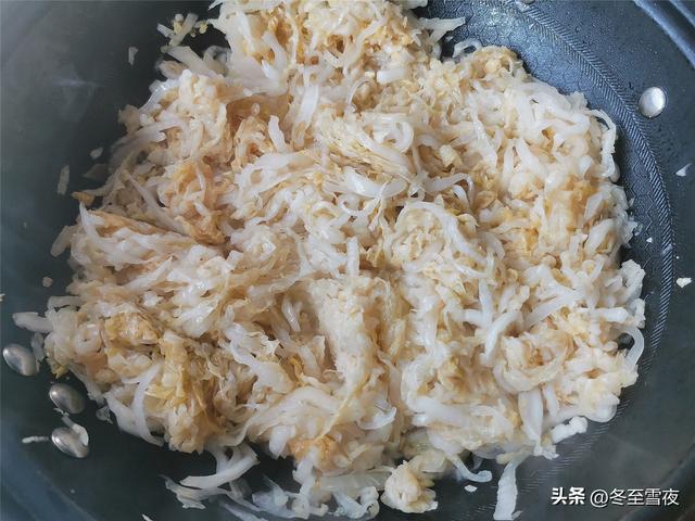 羊肉汆酸菜怎么做，和这个肉是绝配