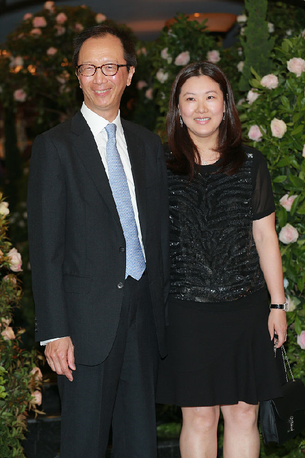 陈慧珊明明是tvb的当家花旦,却被钱财蒙蔽双眼,和结婚六年的老公离婚