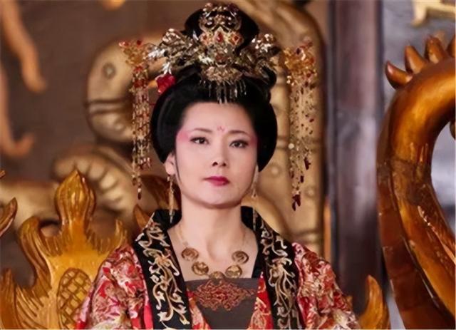 在唐朝女皇武则天统治时期,女子的地位得到了很大的提升,也出现了女官