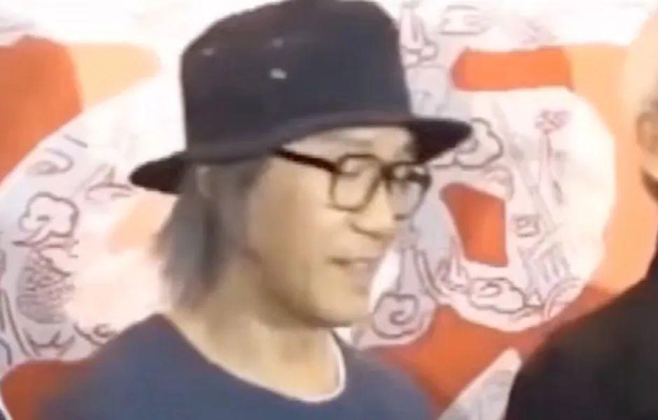 周星驰为什么不娶妻（周星驰最爱的女人揭秘）