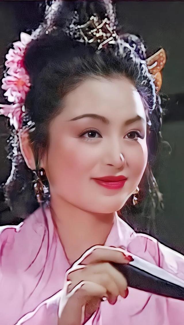 陈红在《三国演义》中饰演貂蝉,倾国倾城的美貌,网友:太惊艳