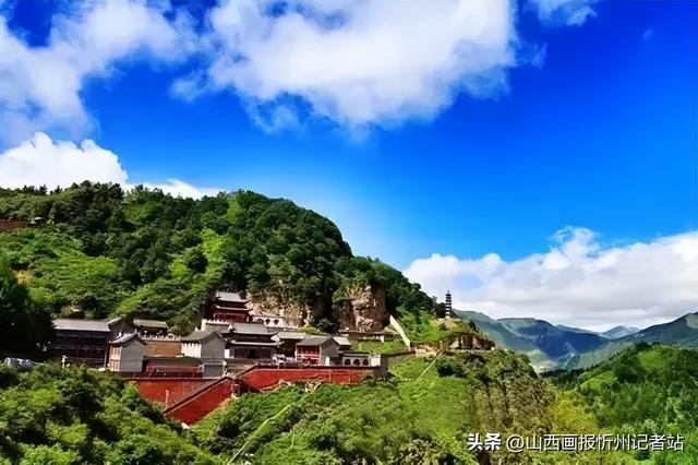 假日游五台山攻略必去景点，五台山的十景八奇