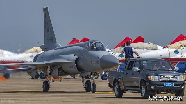 枭龙战机价格(枭龙block4型)