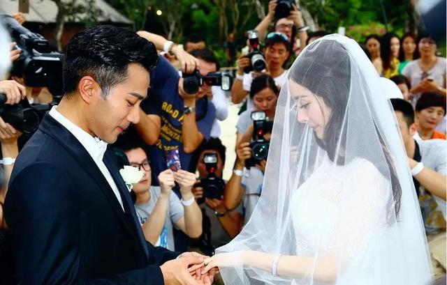 杨幂刘恺威婚礼直播，杨幂刘恺威婚礼背后的小秘密（笑得最甜的不是新郎新娘）