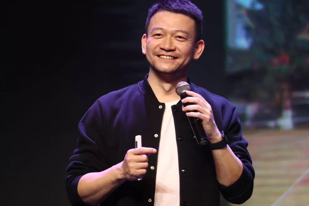 张颂文曾因AI合成视频失眠「张颂文：演员行业会因AI消失吗」