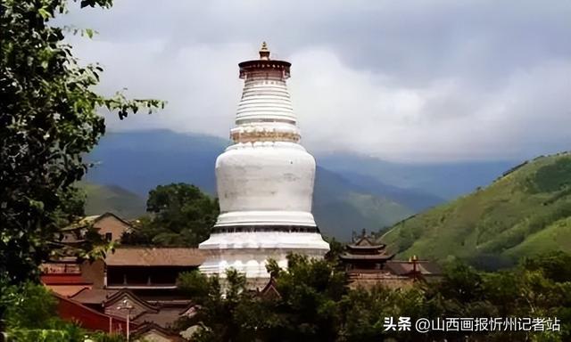 假日游五台山攻略必去景点，五台山的十景八奇