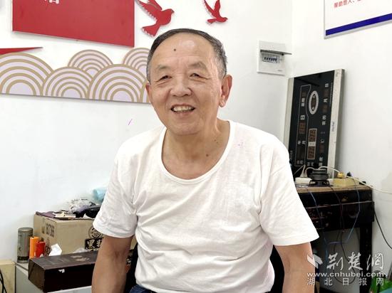 黄石大冶家电维修 黄石退休“老电工”义务提供维修服务30000小时