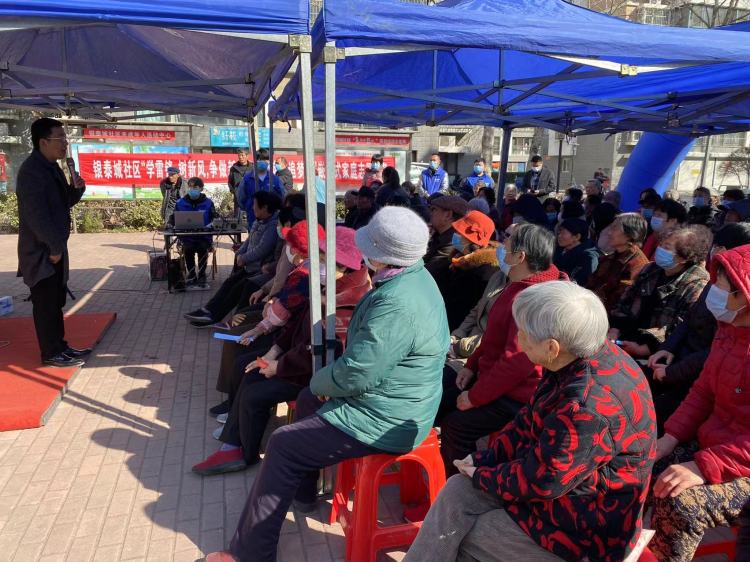 家电维修淄博店安装 上门修家电 服务真贴心 淄博高新区四宝山街道银泰城社区开展志愿服务