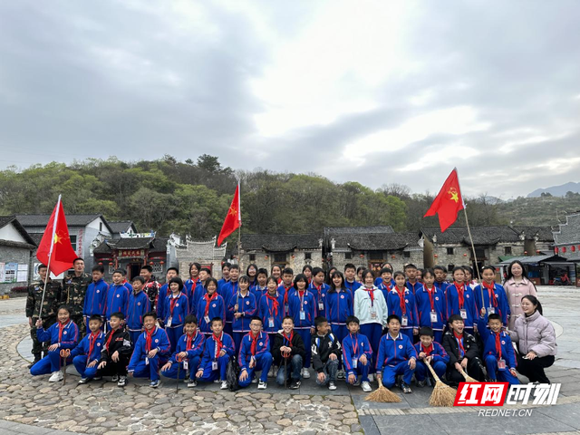 学雷锋日是哪天，学雷锋纪念日是哪天（沙洲日记，学雷锋，树新风）